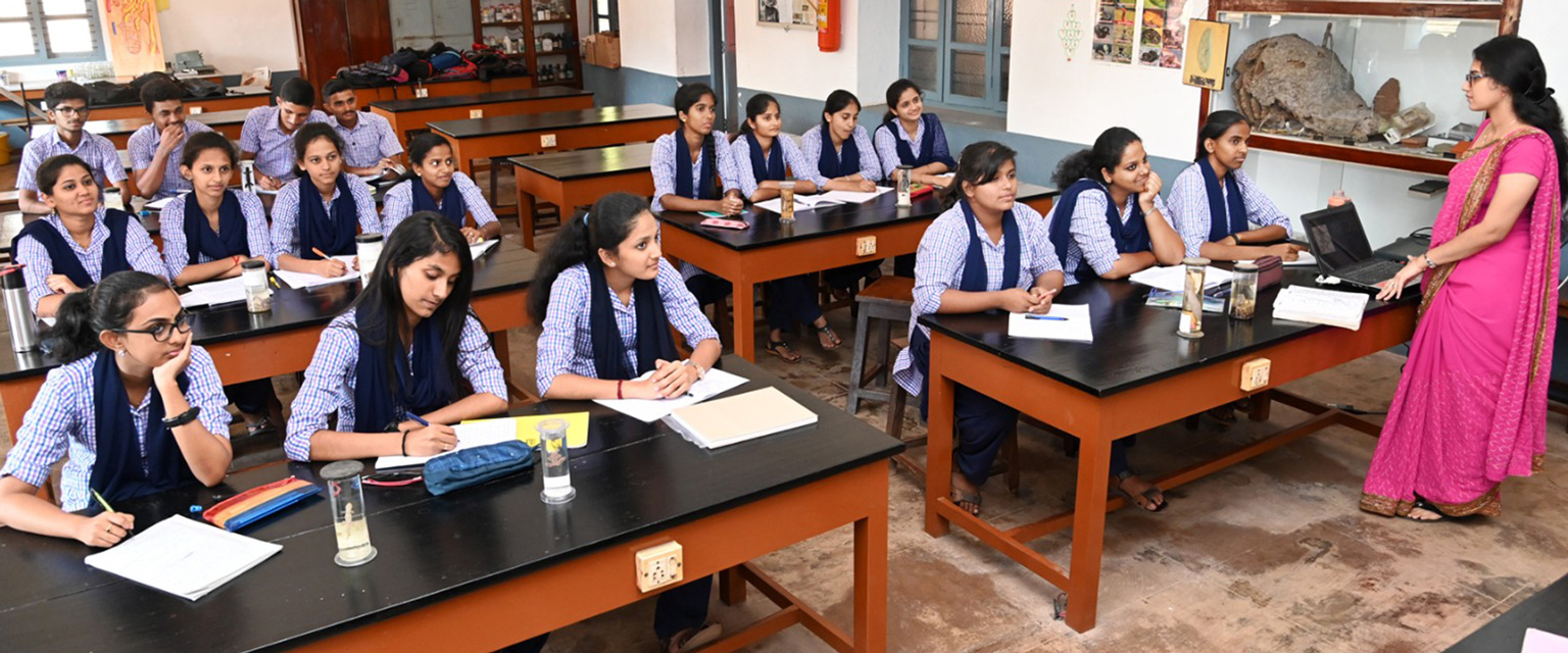 Poornaprajna College